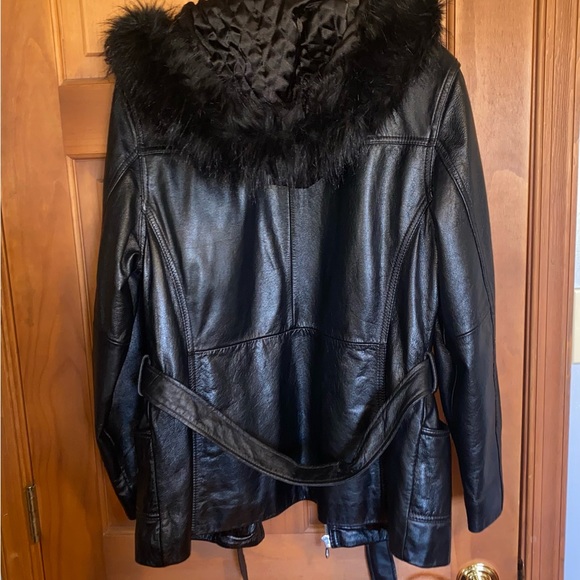 Men’s Wilsons Leather Jacket Coat Hooded Black w/ belt - Picture 3 of 8